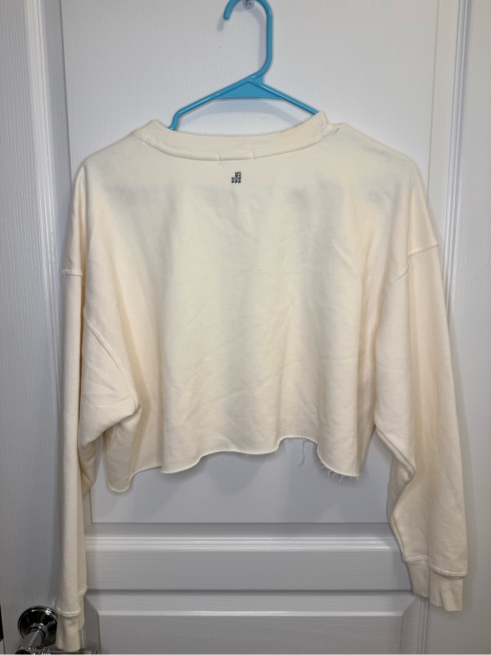 WeWoreWhat Cream Cropped Raw-Hem Crewneck Sweatshirt. NWT/XS - Picture 6 of 7